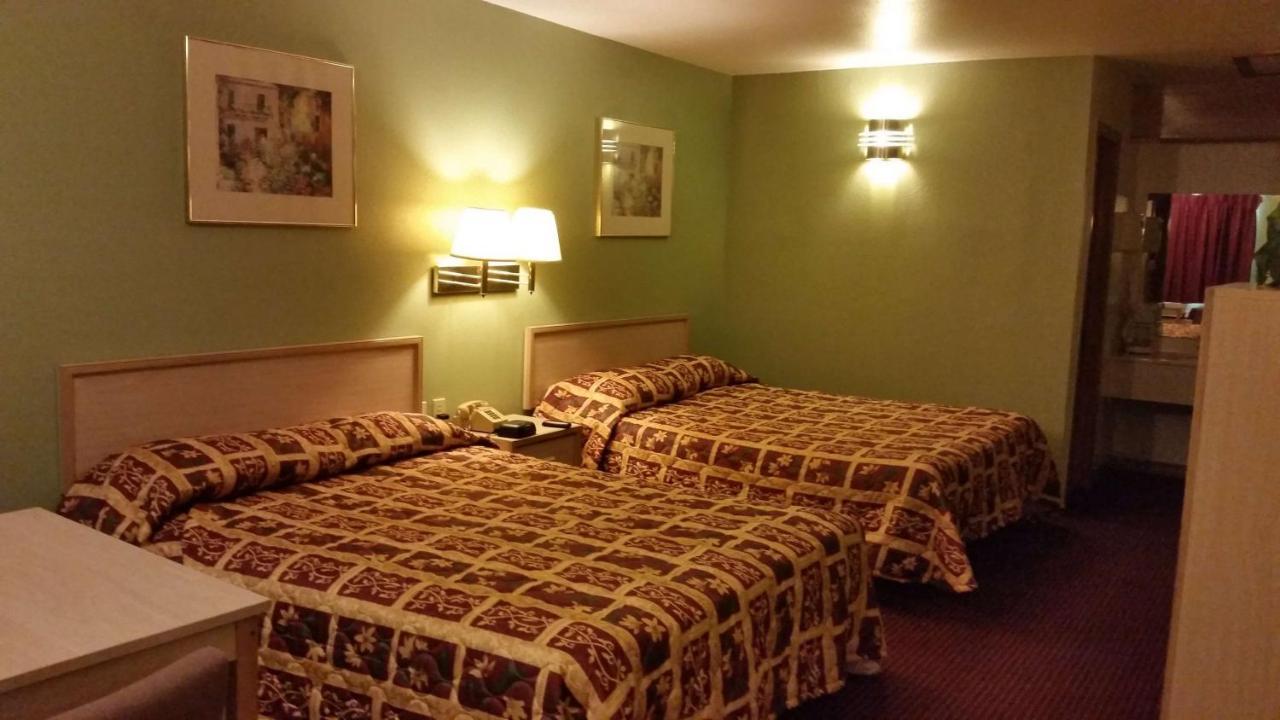 Garden Inn & Suites Hebbronville Exteriör bild