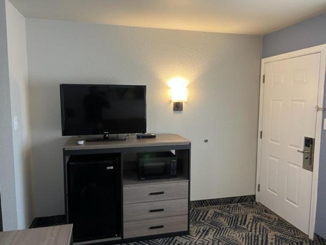 Garden Inn & Suites Hebbronville Exteriör bild