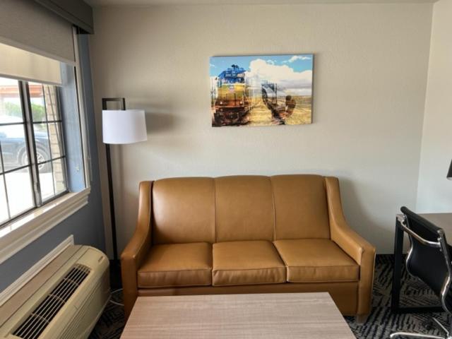 Garden Inn & Suites Hebbronville Exteriör bild