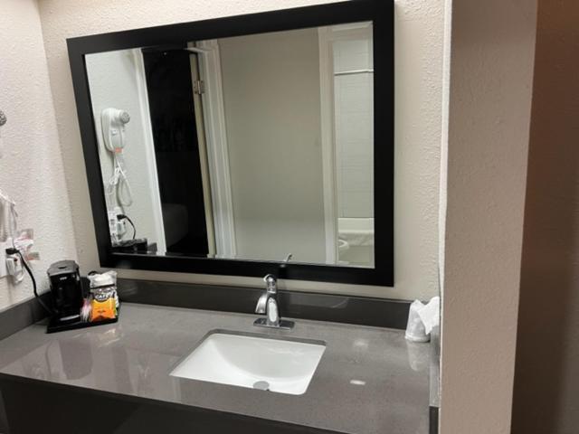 Garden Inn & Suites Hebbronville Exteriör bild
