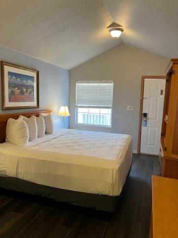 Garden Inn & Suites Hebbronville Exteriör bild