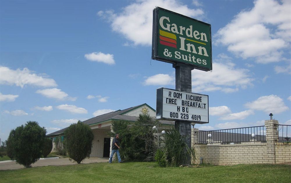 Garden Inn & Suites Hebbronville Exteriör bild